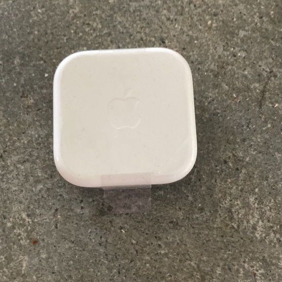 Apple earbuds - Picture 2 of 2